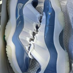 Jordan 11s Low Midnight Blue/white