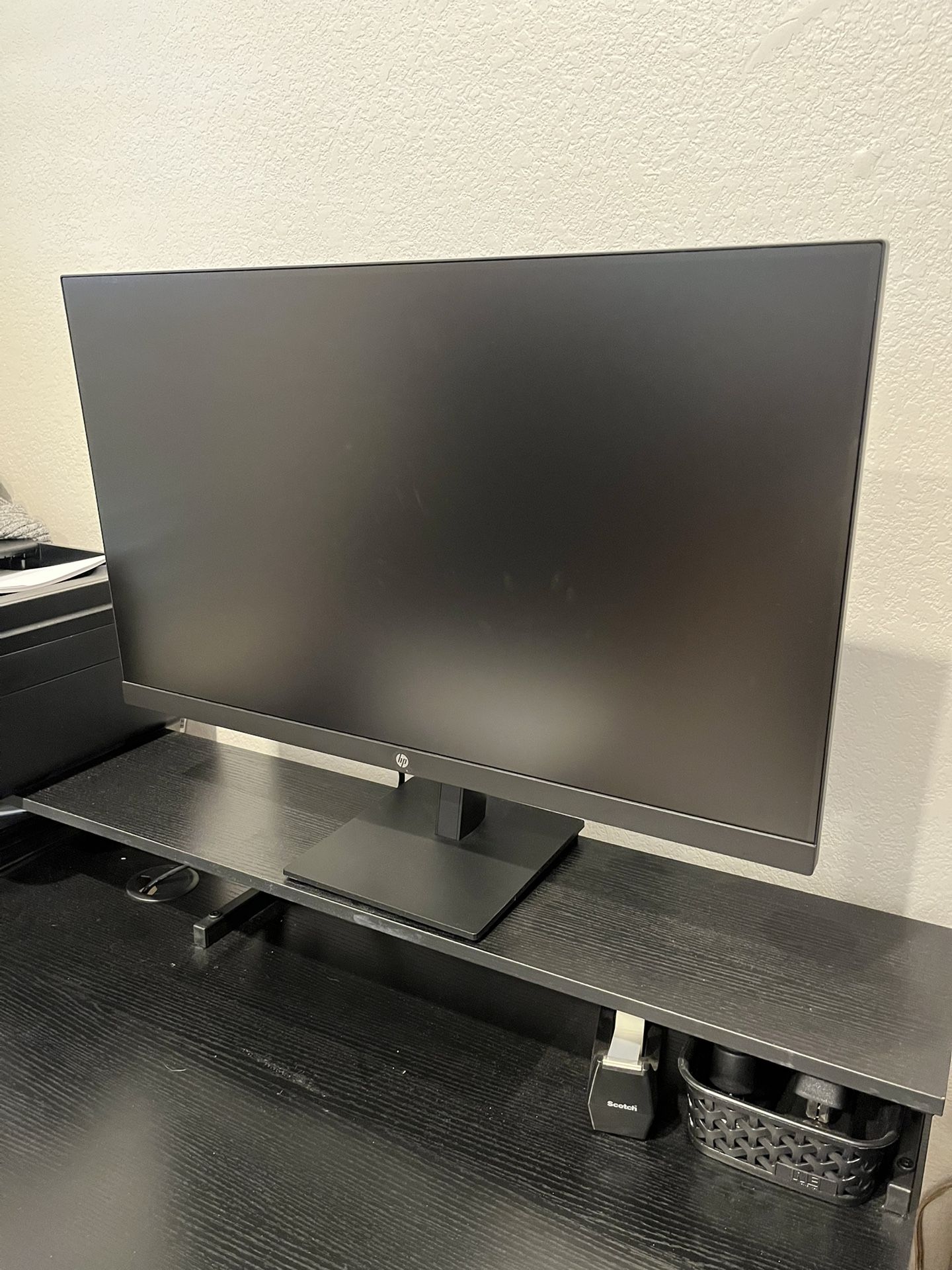 HP Computer Monitor 27 Inches