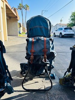 Clevr hiking carrier