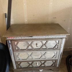 Nightstand 1 only