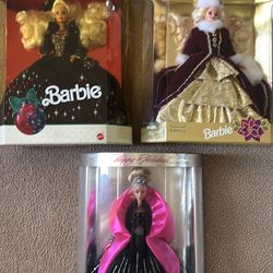Holiday Barbie’s