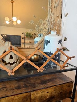 Vintage accordion peg rack