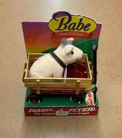 1998 RADIO FLYER The Original RED Wagon W/BABE The Pig CHARACTER Plush Toy W/WAGON Playset 👀 please read description)