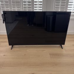 65” LG Smart TV