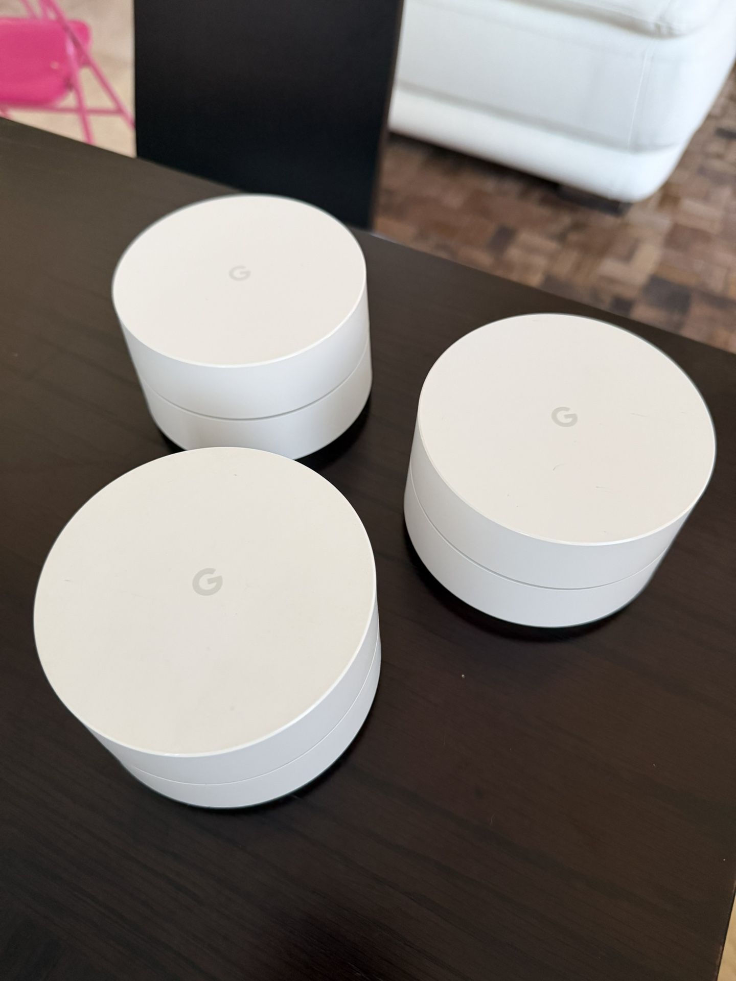 Google Mesh 1 Generation 3 Points - Excellent Condition 