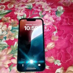 iPhone 13 