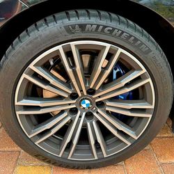 BMW M340 OEM 18” Wheel & Tire style 790 with Michelin tires – LIKE NEW