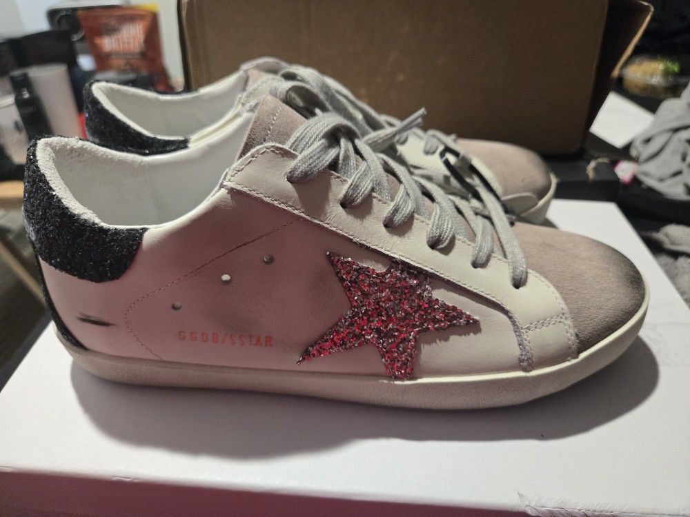 Golden Goose Superstars