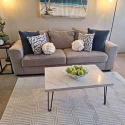 COUCH/SOFA- FREE