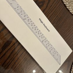 Magic Keyboard Apple