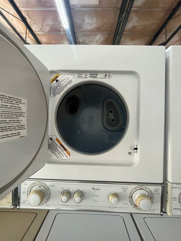Washer And Dryer Stacked Whirpool 24 Inch Great Condition for Sale in