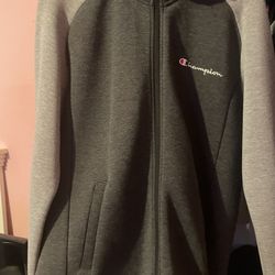 champion sweater, Puffer jacket Size L, Xl