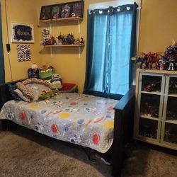 Twin Bed. Real Wood Twin Size Bed Frame. Twin Size Mattress