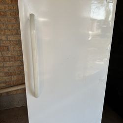 FRIGIDAIRE  Upright Freezer