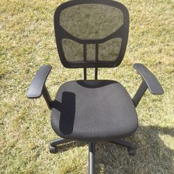 For sale: black office chair 