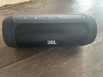 JBL Charge 2 (needs battery)