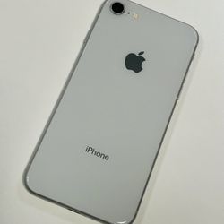 IPhone 8 64GB Fully unlocked 