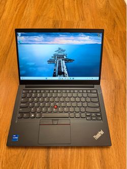 Lenovo ThinkPad E14 Gen2 Core i7 11th gen 16GB Ram 256GB SSD Windows 11  Pro 15” UHD Screen Laptop with charger in Excellent Working condition!!!!!  S