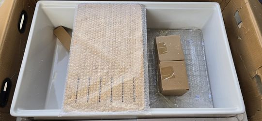 33" x 20" Rectangular Workstation Farmhouse / Apron Front Double Bowl Fireclay Kitchen Sink, White