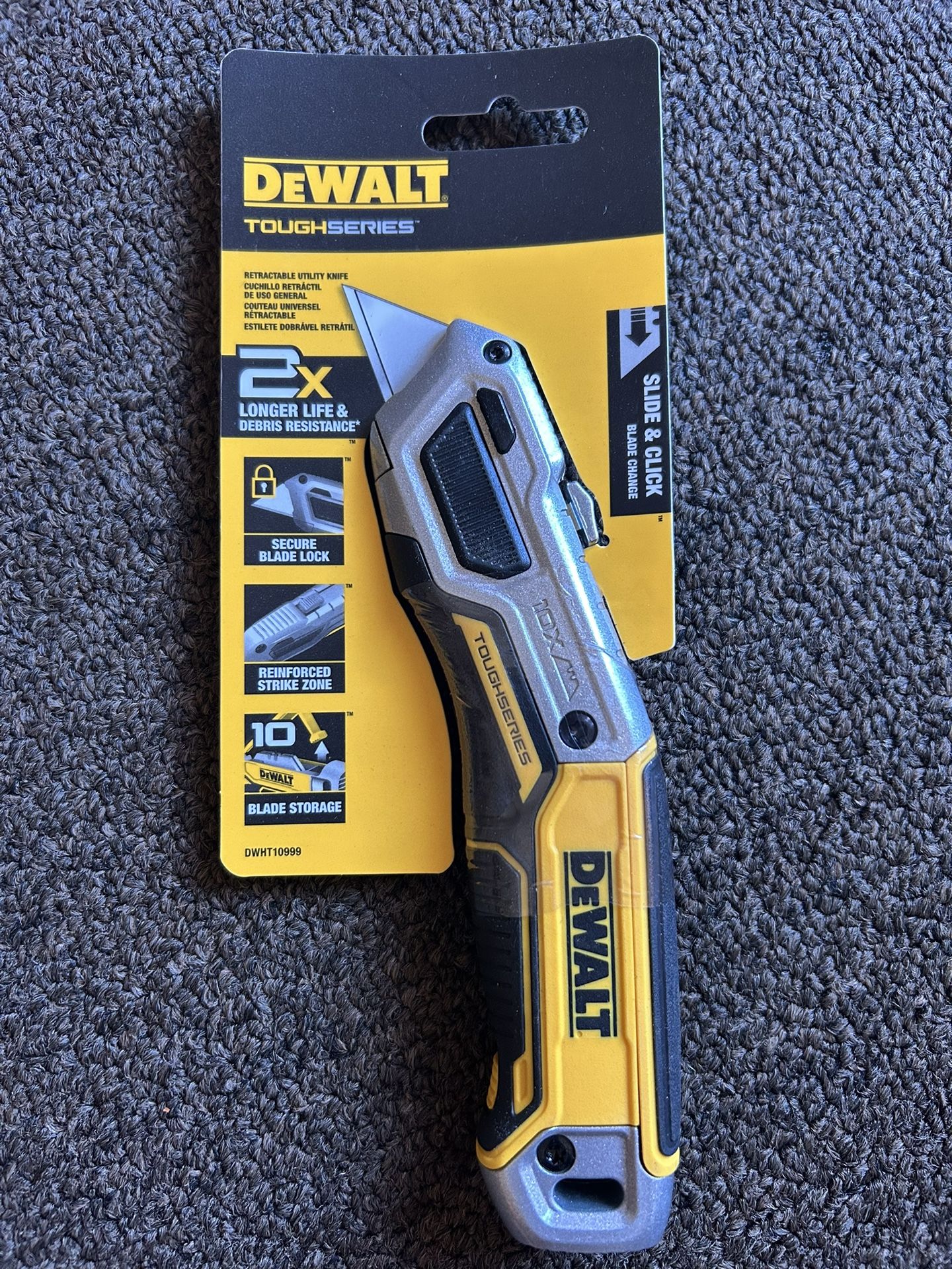 Dewalt Tough Series.Retractable Utility Knife 