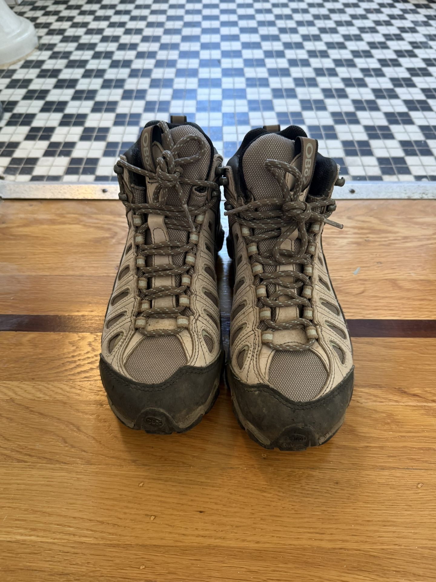 Women’s Oboz Hiking Boots