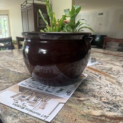 CERAMIC POT 