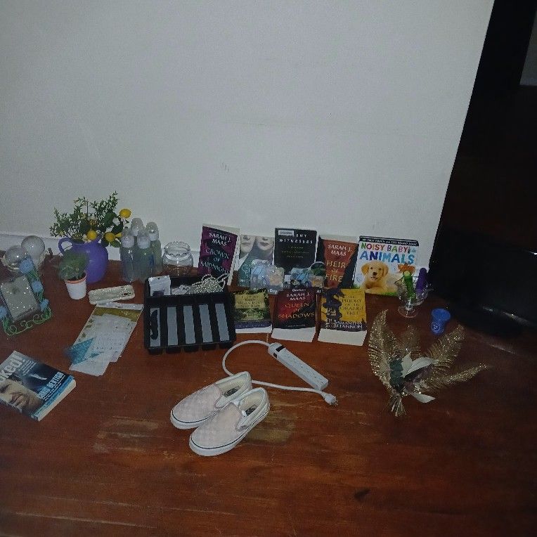 Random Things For Sale Hit Me Up For Prices