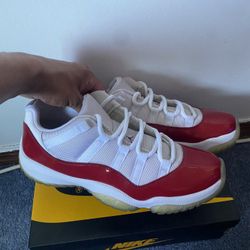 Jordan 11 Cherry