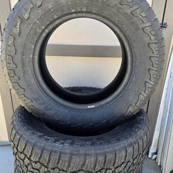 285/65r18 falken wild peak a/t