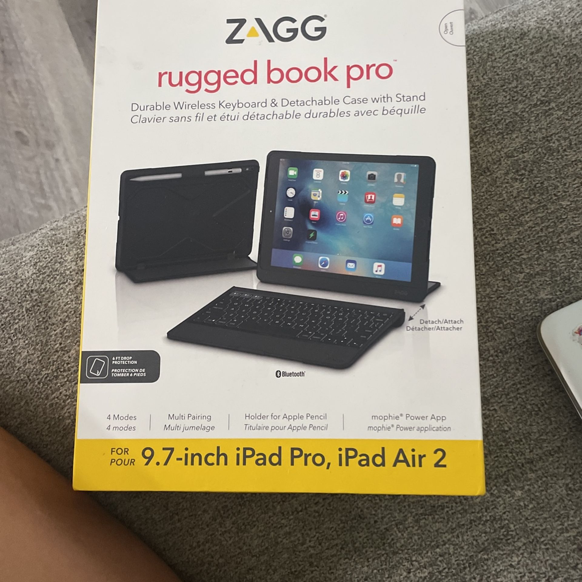 Wireless Keyboard & Case With Stand