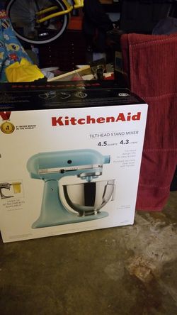KitchenAid tilt head stand mixer deluxe