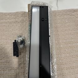 Under Cabinet Light