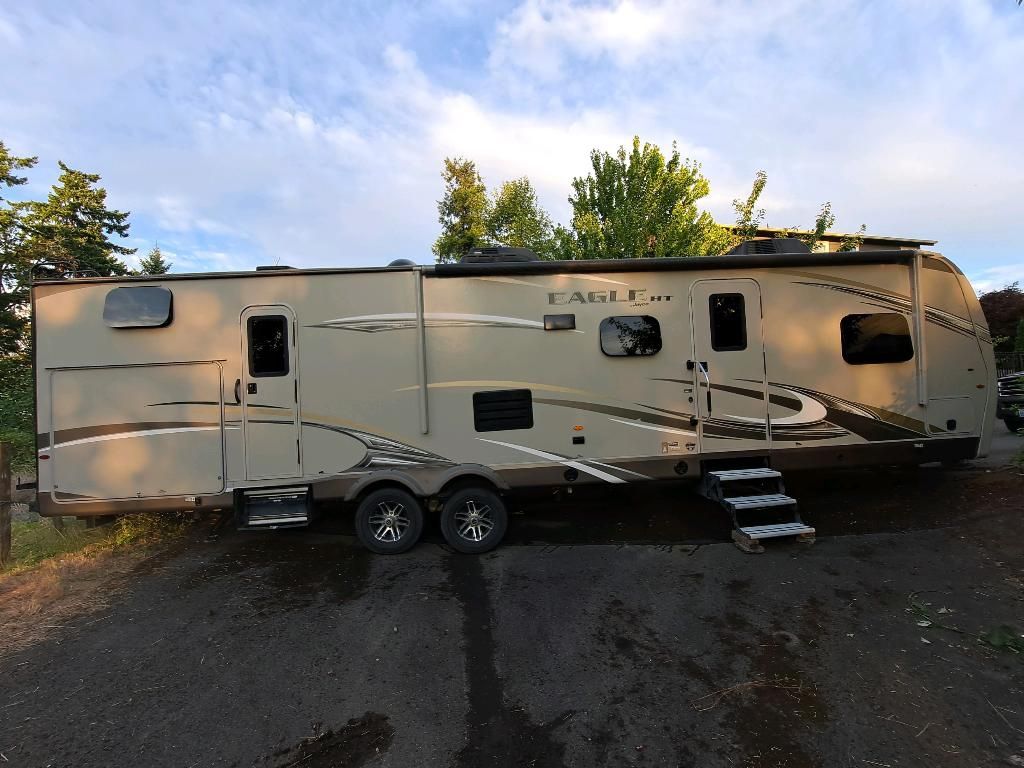 2018 Jayco Eagle HTTravel Trailer w/rear BUNKHOUSE for Sale in