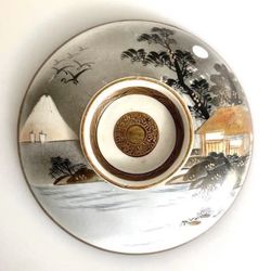 Vintage Antique Hand Painted Japanese Kutani Bowl Lid