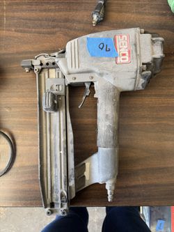 Senco Finish Staple Gun