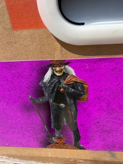 6.5 ft Grave Robber Animated LED Gravedigger Halloween Prop Animatronic