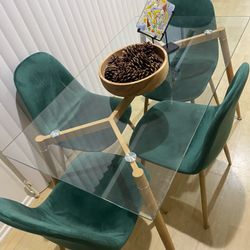 Beautiful Glass Dining / Kitchen Table And Jewel Toned Chair Set