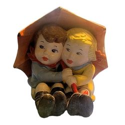 Vintage Ceramic Boy And Girl Under Umbrella Figurine 
