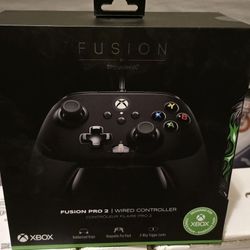 Power A FUSION PRO 2 WIRED CONTROLLER FOR XBOX