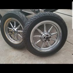Harley Davidson Rims and Tires 