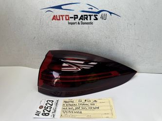 2015 - 2016 - 2017 - 2018 PORSCHE CAYENNE 958 RIGHT LED TAIL LIGHT OEM AY82523