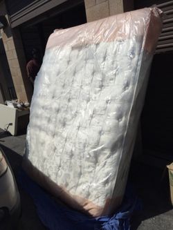 Brand new Serta mattress frame and box spring