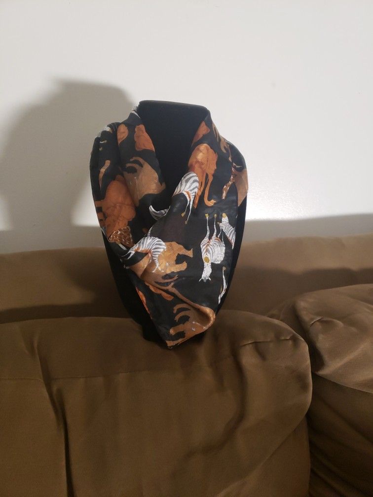 Woman Safari Fashion Scarf NWT²