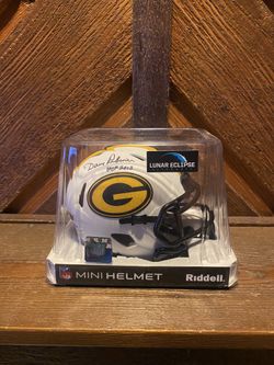 Dave Robinson signed Green Bay Packers Lunar Eclipse white matte Riddell speed mini helmet with ‘HOF 13’ inscription. 