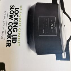 Crock Pot Never Used 