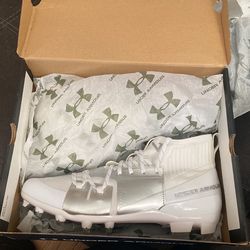 Under Armour Cleats 