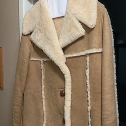 Women’s Shearling Coat 
