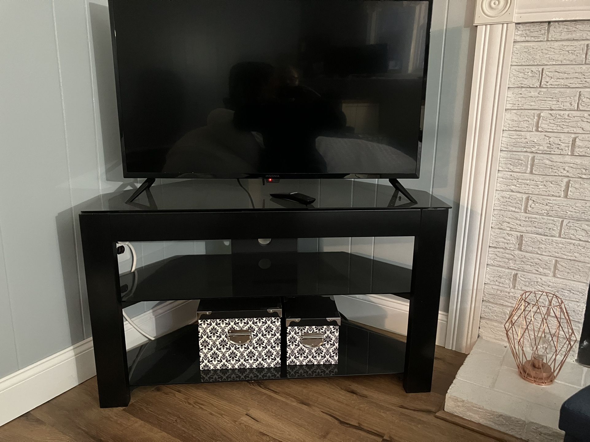 Corner Tv Stand