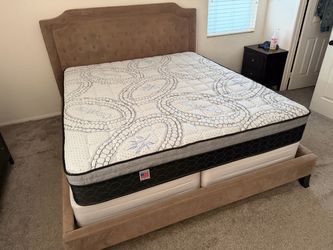 Cal King Ultra Pillow Top Mattress!