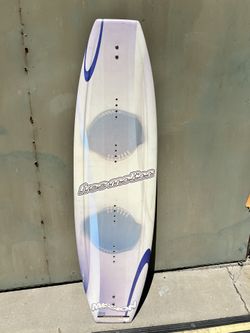 Free Motion wakeboard No Bindings 